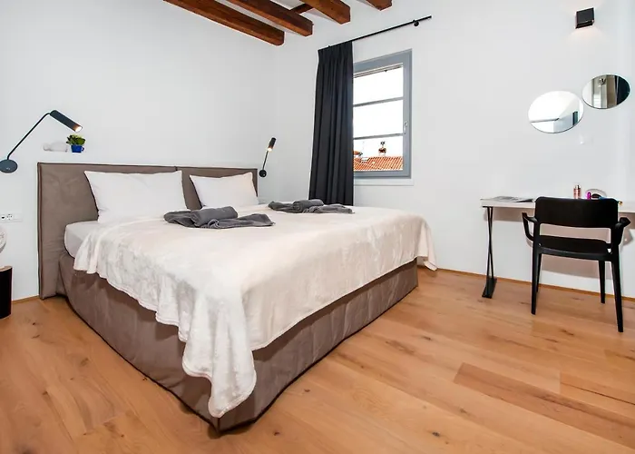 Settimo Cielo * Ρόβινι